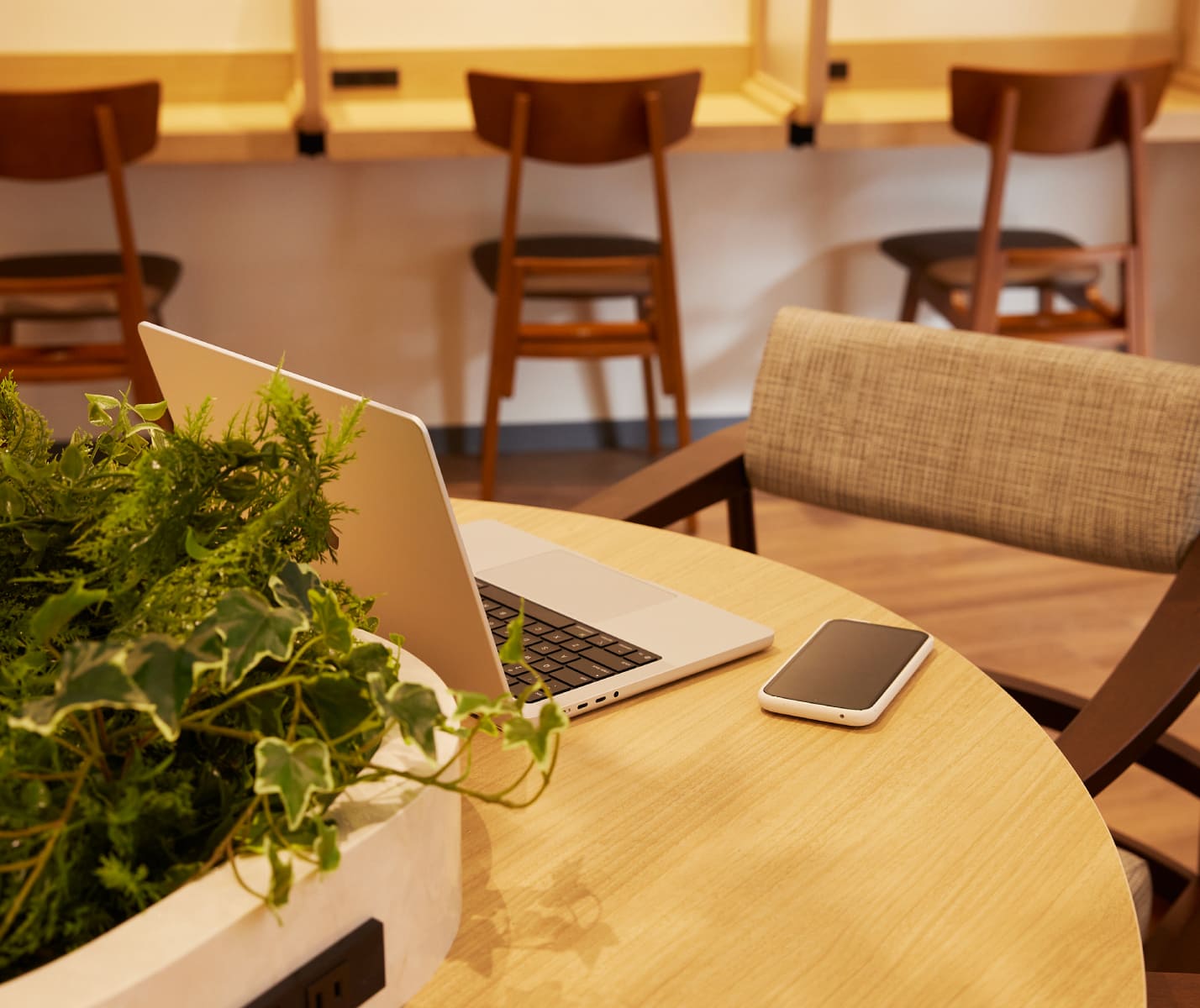 待ち時間を有効に使えるワークスペース