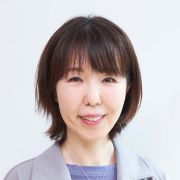 菊池真理子さん