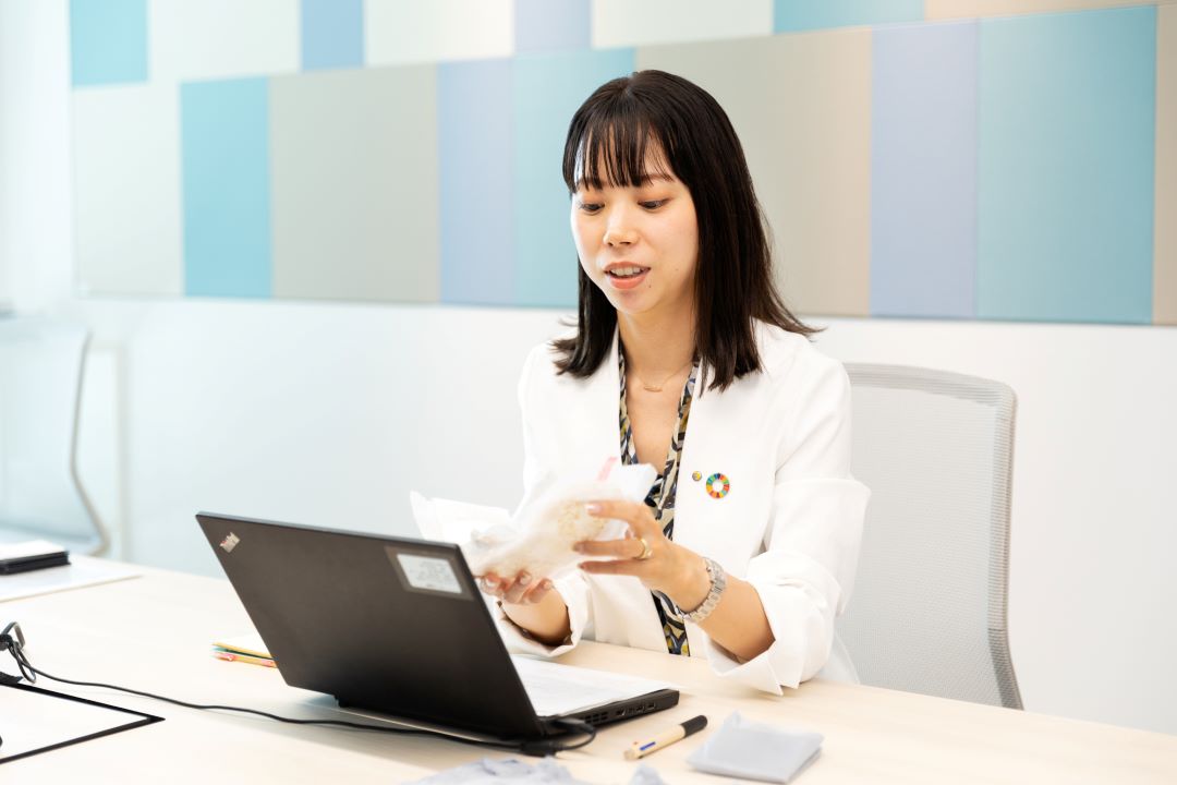 誕生からまだ60年!?日本の生理用ナプキンの歴史と進化を学ぶ