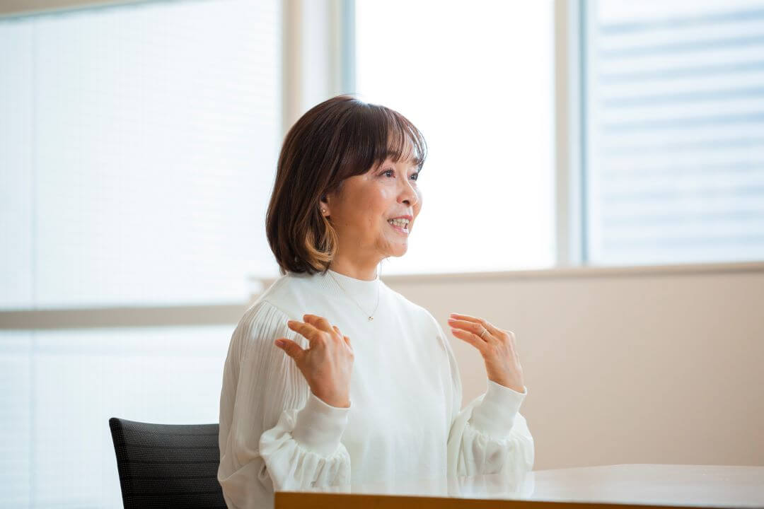 声優・日髙のり子さんに聞く「喉ケア」、体と声のつながり