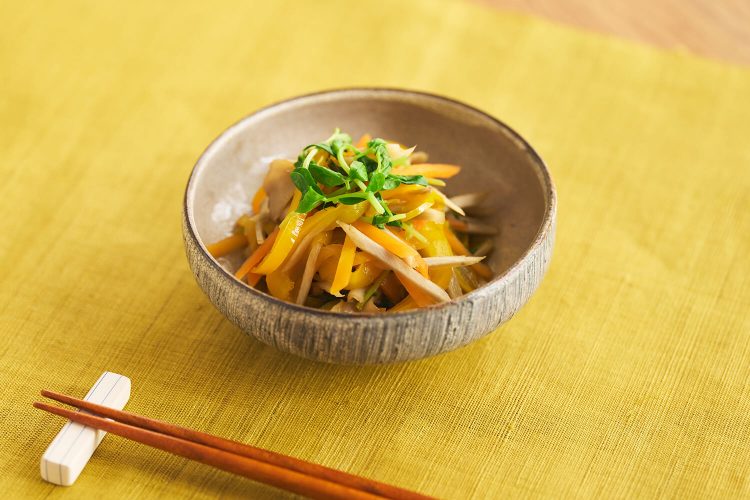 【便秘や尿酸値が気になる方におすすめ】彩り豊かな五目きんぴらごぼう